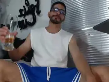 Chaturbate Free Porn Cam of kratoswolf
