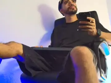 Chaturbate Best live sex cam show of kratoswolf