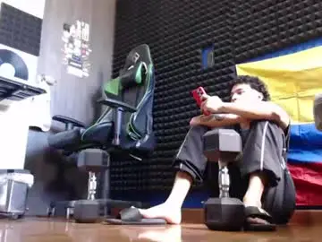 Chaturbate Nude Webcam of gymbro42