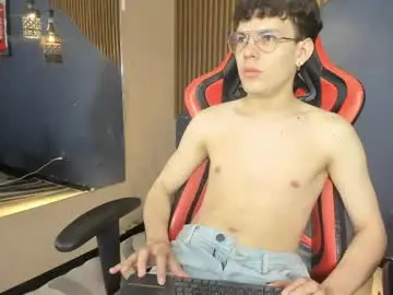 Chaturbate Best live sex cam show of angelograsso