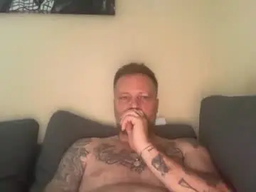Chaturbate Free Live Porn of tattoomanforgirls
