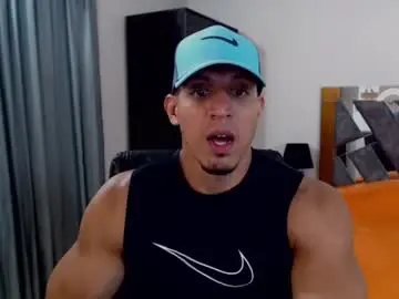 Chaturbate Sex Cam of frank_heaven_shore