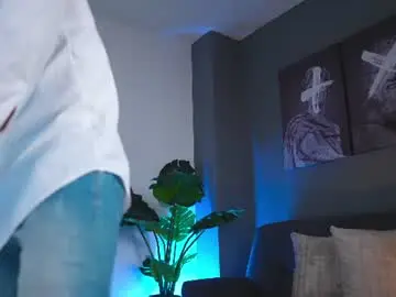 Chaturbate Live Sex of kevin_montoya1