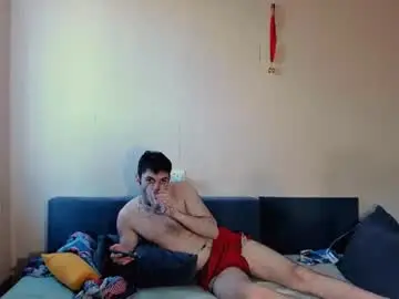 Chaturbate Adult Webcam of kevin_hornyyy