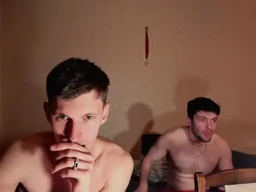 Chaturbate Adult Webcam of kevin_hornyyy