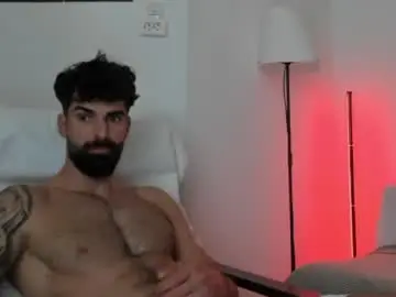 Chaturbate Live Porn of cuteeboy