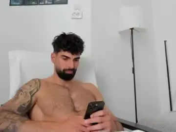 Chaturbate Sex Cam of cuteeboy