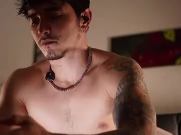 Chaturbate Live Porn of damnnoir