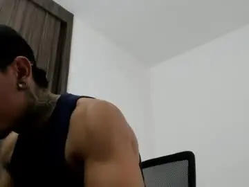 Chaturbate Sex Chat of stiven_trainer