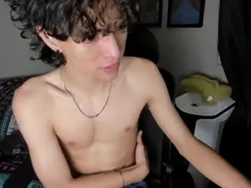 Chaturbate Live Sex Cam of halan_jr