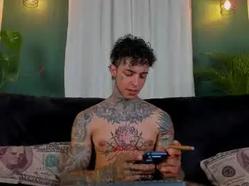 Chaturbate Live Sex of aron_ford