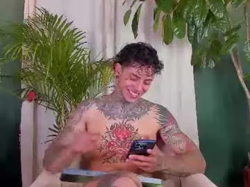 Chaturbate Sex Chat of aron_ford