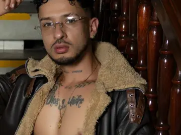 Livejasmin Live Sex of DenisWislow