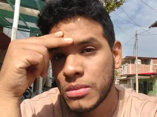 Streamate Live Sex Cam of Josecamsex27