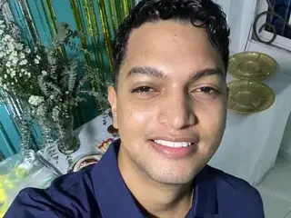 Streamate Free Porn Cam of ALBERTOPEIN