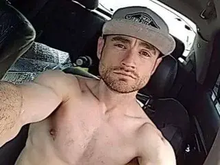 Streamate Watch Live Sex Cams of Famous1tad
