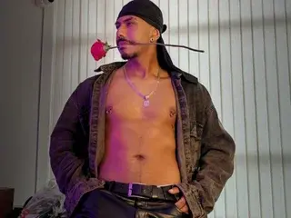 Streamate Free Live Porn of Master_max