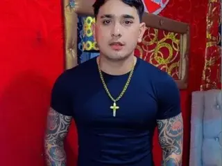 Streamate Sex Cam of JHOVIPAIN