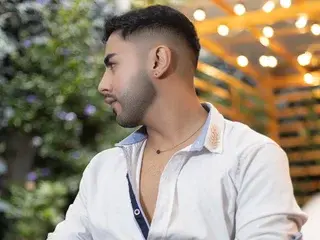 Streamate Private Sex Chat of itsmeeros