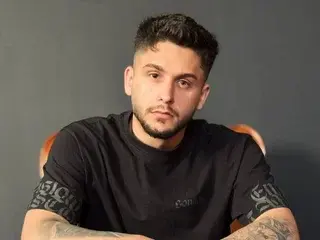 Streamate Sex Cam of TroyWade