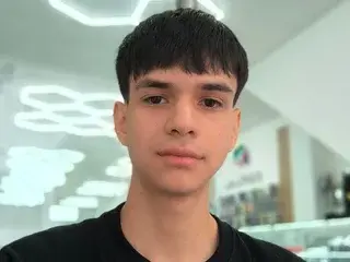 Streamate Sex Cam of maxim_rod