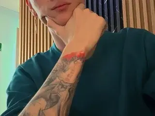 Streamate Live Porn of TylerCat