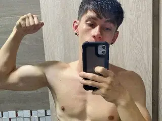 Streamate Live Sex of OliverMoore