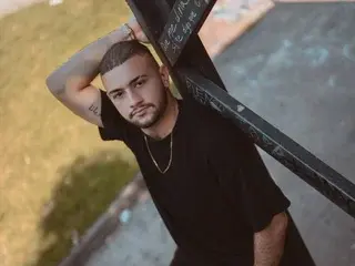 Streamate Live Porn of MaximusClarkk