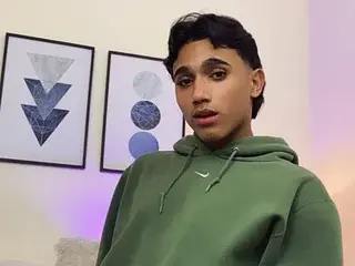 Streamate Watch Live Sex Cams of Morgan_Blade