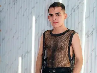 Streamate Sex Cam of Alessandro_Villorina
