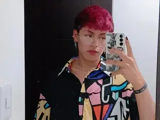 Streamate Live Sex Cam of cipher_finn