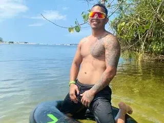 Streamate Private Sex Chat of DamianReyes