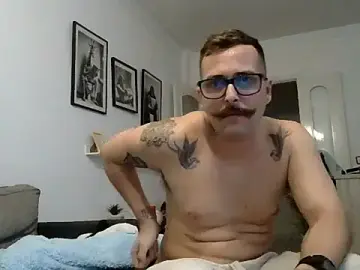 Stripchat Watch Live Sex Cams of yanick931