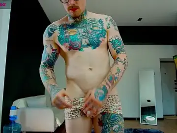 Stripchat Free Live Porn of white_King9999