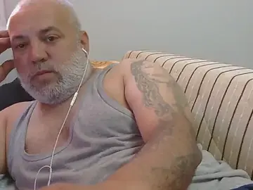 Stripchat Sex Cam of husoizmir