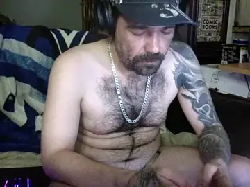 Stripchat Live Sex Cam of KinkyTOMan
