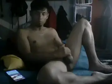 Stripchat Live Sex Cam of URALZERO420CLOUDS