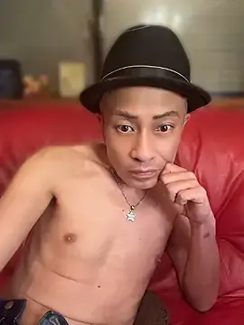 Stripchat Live Sex of zenith412132