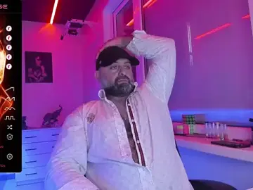 Stripchat Sex Cam of HAIR-MAN