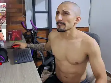 Stripchat Best live sex cam show of Marck_Muscle