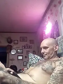 Stripchat Free Live Porn of ClydeCan409