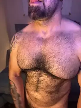Stripchat Sex Cam of wolfbucker