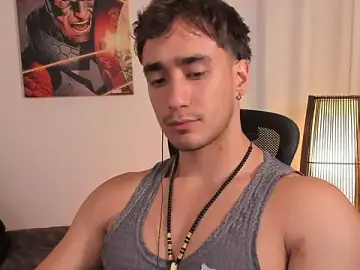 Stripchat Free Live Porn of AlexRivera6