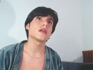 Stripchat Nude Webcam of ChristianM_18