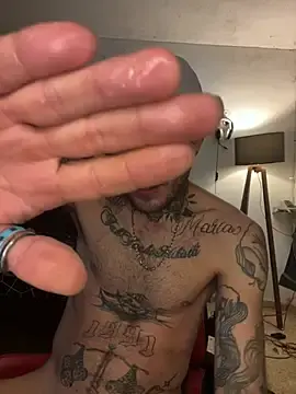 Stripchat Sex Cam of N3N3_SINS