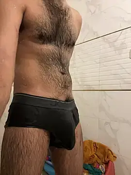 Stripchat Live Porn of ALWAYSHORNYDADDY