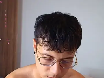 Stripchat Free Porn Cam of LeaneSeb
