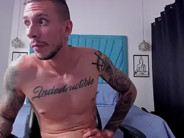 Stripchat Adult Webcam of J_king__