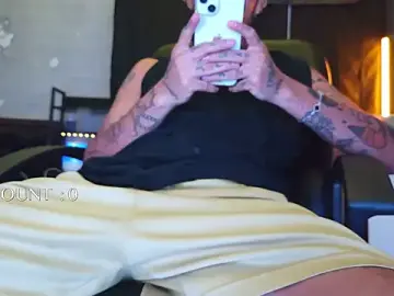 Stripchat Watch Live Sex Cams of DanielsCock420