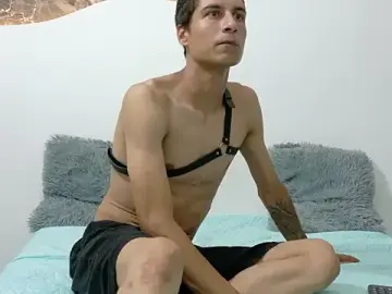 Stripchat Live Sex of cameronsilverman